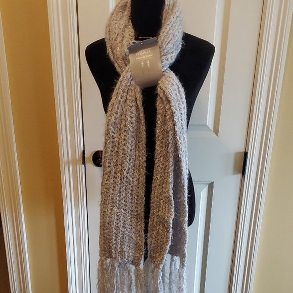 Mixit Gray Textured Scarf - Picture 3 of 4